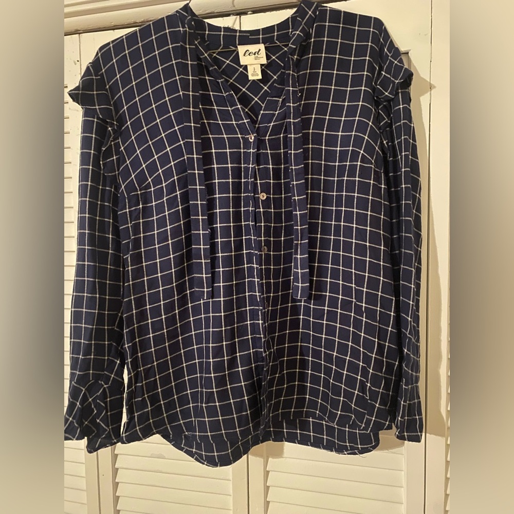 Maternity: Flannel-like button down shirt